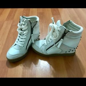 Rock and republic wedge sneakers